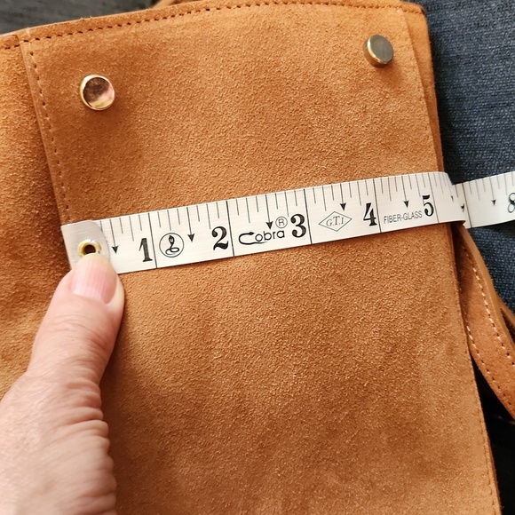 Claudia Firenze Tan Italian Suede  Handbag/crossbody/shoulder Bag - Picture 9 of 13